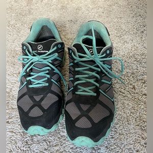 Women’s Scarpa Proton GTX 7.5